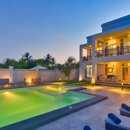Zanzibar Dt Beachfront Villa Mkunguni ภายนอก รูปภาพ