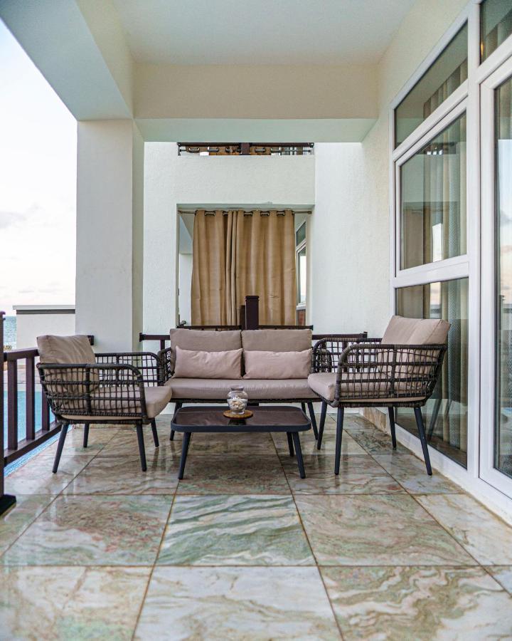 Zanzibar Dt Beachfront Villa Mkunguni ภายนอก รูปภาพ