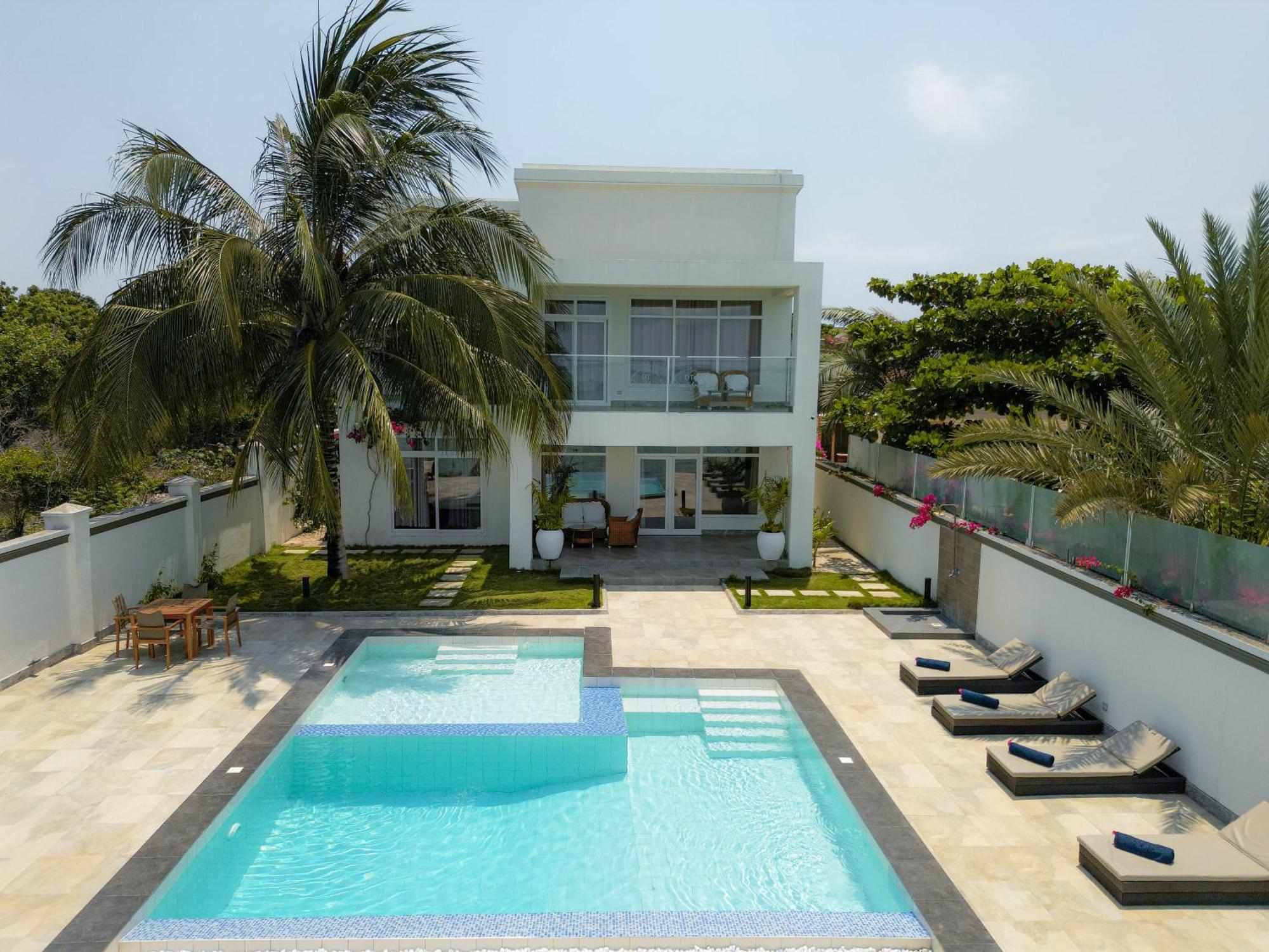 Zanzibar Dt Beachfront Villa Mkunguni ภายนอก รูปภาพ
