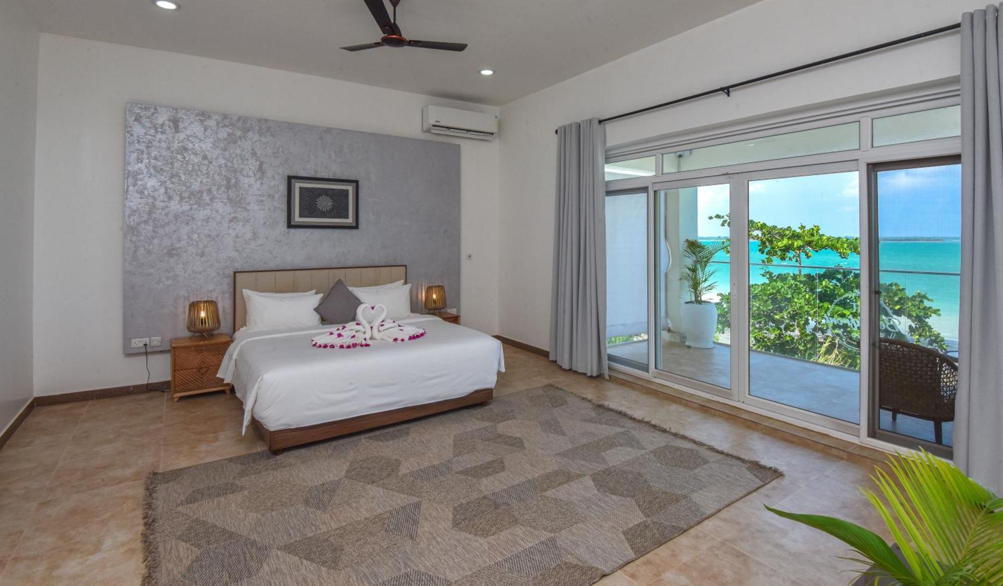 Zanzibar Dt Beachfront Villa Mkunguni ภายนอก รูปภาพ