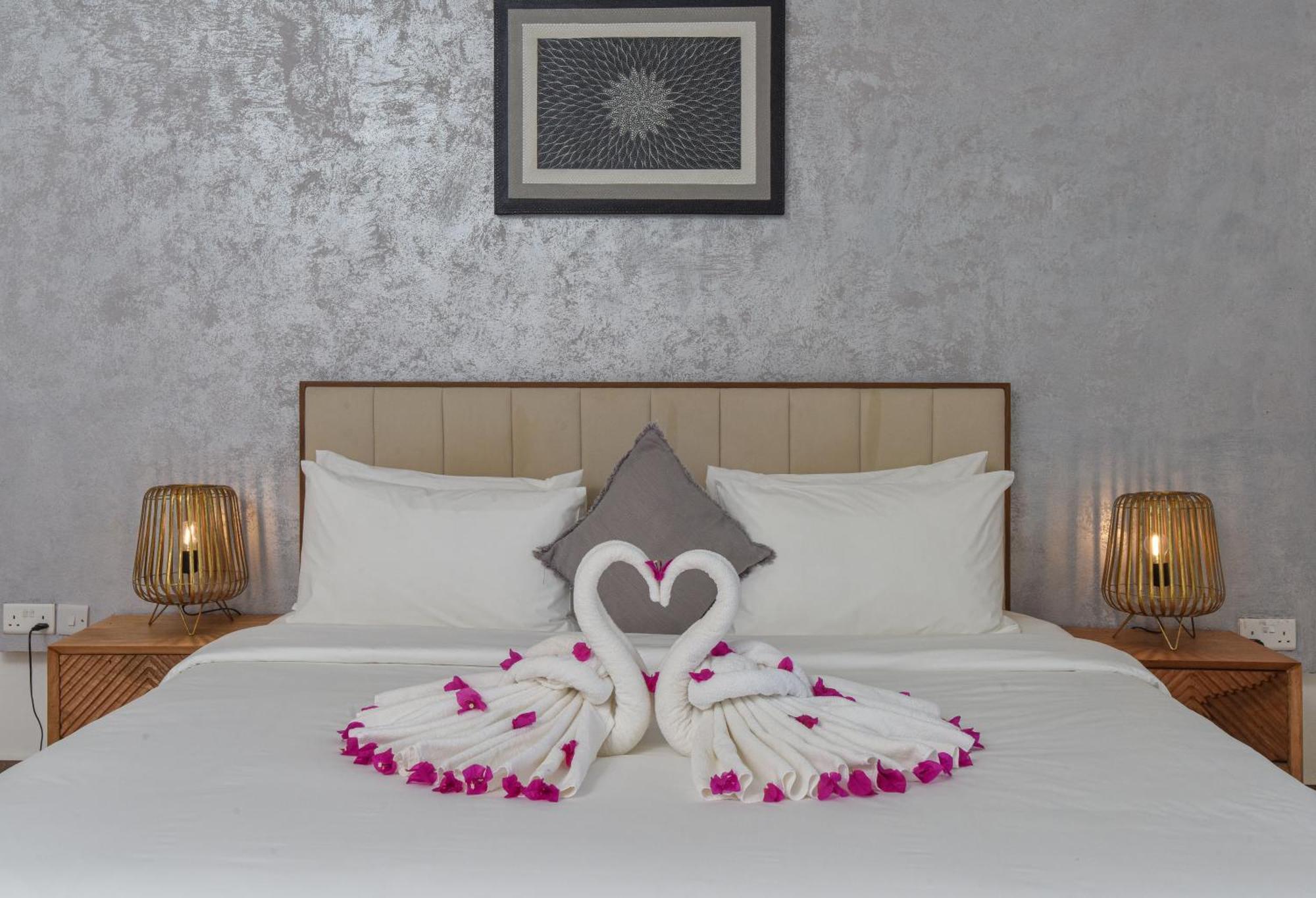 Zanzibar Dt Beachfront Villa Mkunguni ภายนอก รูปภาพ